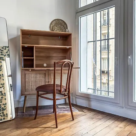 公寓 Charming Montmartre Maisonette