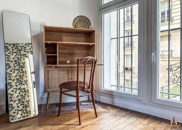 公寓 Charming Montmartre Maisonette
