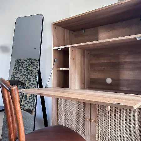 Charming Montmartre Maisonette Lägenhet Paris