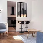 Charming Montmartre Maisonette Appartement Paris