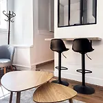 Charming Montmartre Maisonette *
